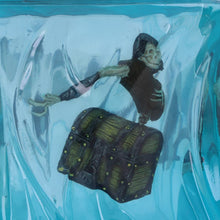 Load image into Gallery viewer, Dungeons & Dragons Gelatinous Cube Dice Box 11.5cm