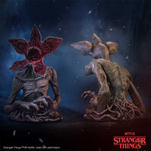 Load image into Gallery viewer, Stranger Things Demogorgon Bust