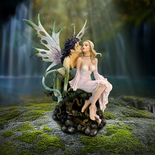 Load image into Gallery viewer, Kiss of Fate