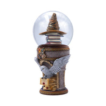 Load image into Gallery viewer, Harry Potter First Day at Hogwarts Snow Globe