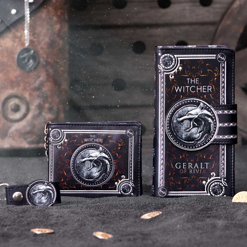 School of the Wolf emblem on Witcher purse