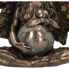 Load image into Gallery viewer, Gaea Mother of all Life 18cm