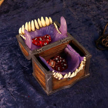 Load image into Gallery viewer, Dungeons & Dragons Mimic Dice Box 11.3cm