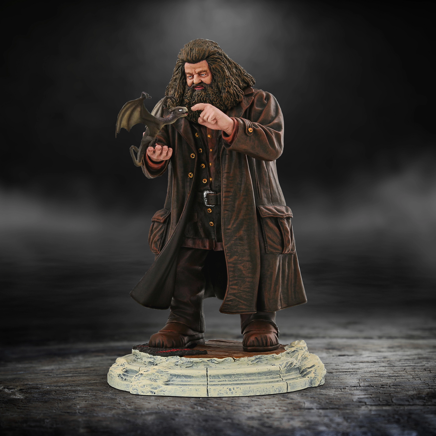 Hagrid and Norberta Figurine 25cm