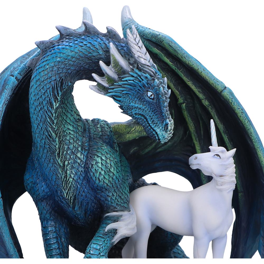 Protector of Magick by Lisa Parker 17cm