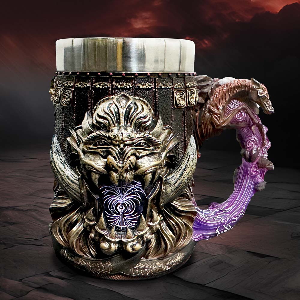 Leonard and gravity sorcery detail on tankard