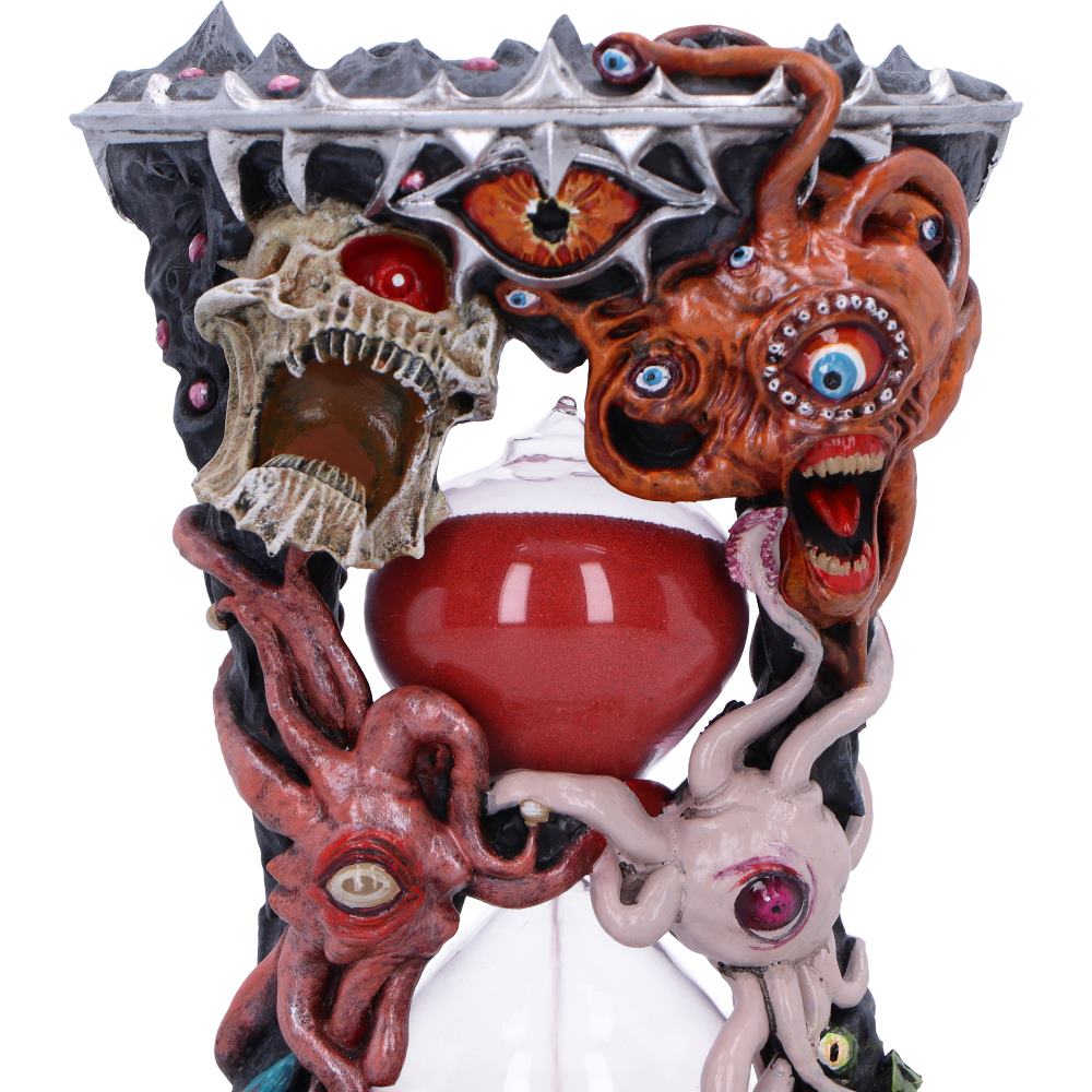 Close-up of Beholder eye and fang detail
