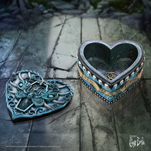 Load image into Gallery viewer, Corpse Bride With This Ring Vow Box 5cm
