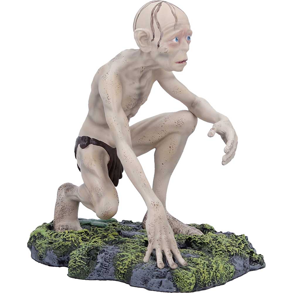 Middle-earth collectible figurines with rocky bases