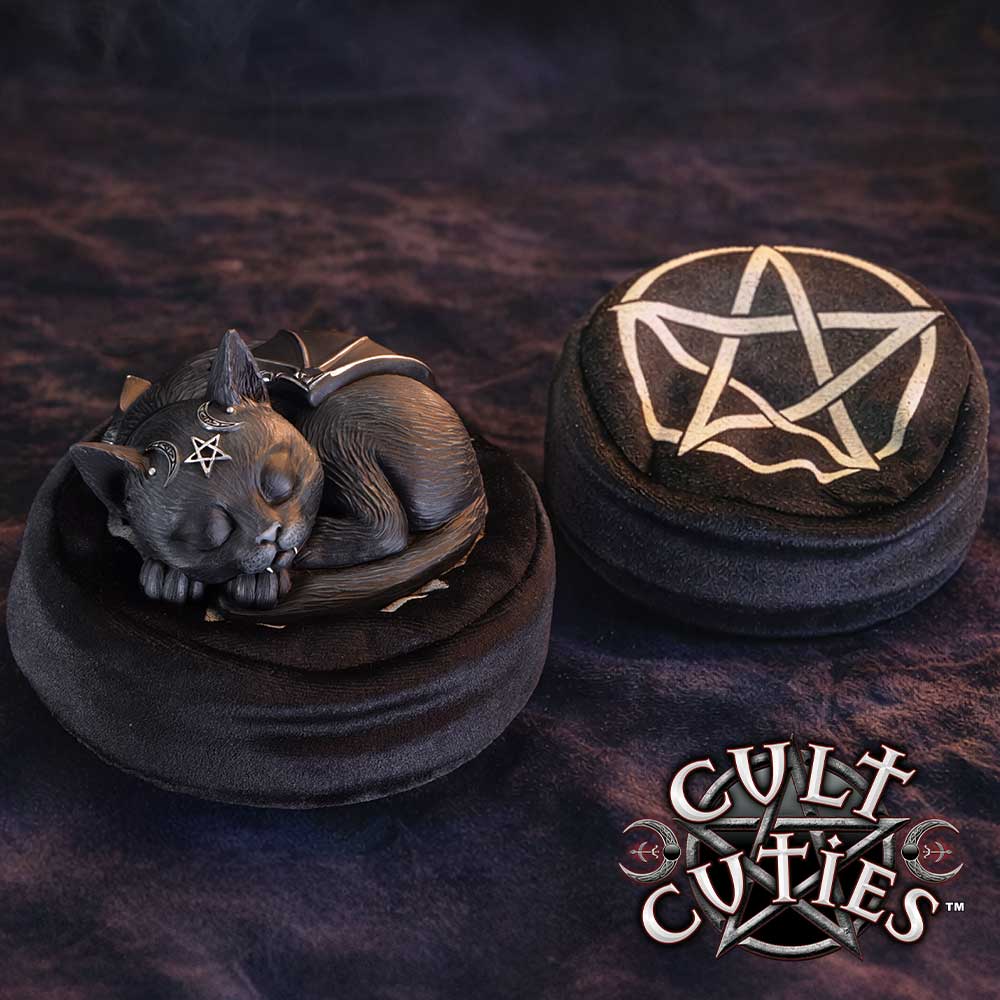 Sleeping Cult Cuties figurine with bean bag cushion