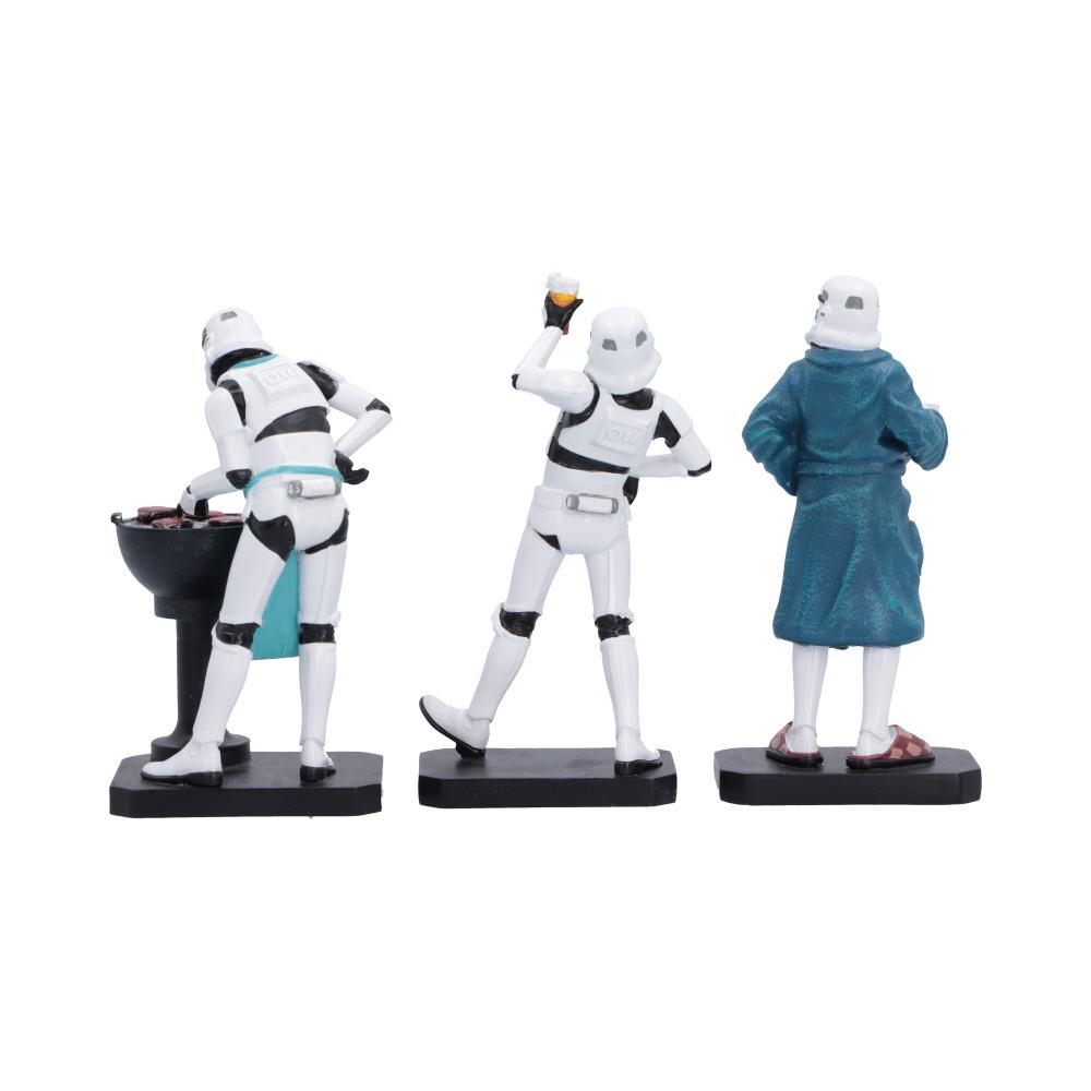 Rear view of the Original Stormtrooper Living for the Weekend figurine set