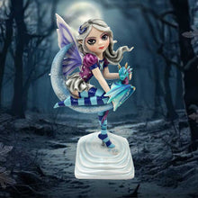 Load image into Gallery viewer, Lunar Fae 17.5cm
