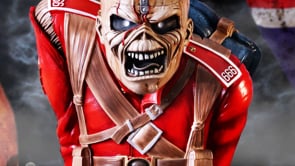 360° view of the Official Iron Maiden The Trooper Bust Box showcasing Eddie the Trooper, removable hidden storage compartment, intricate sculpting, and premium hand-painted resin finish.