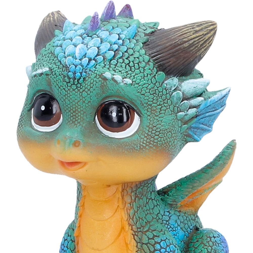 Close-up of Blaze dragon face and detail