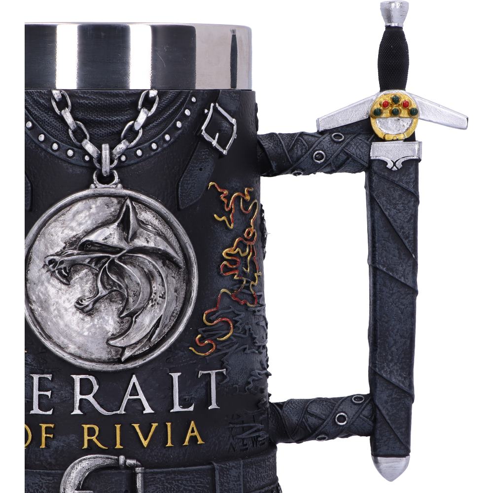 Sword handle detail on Geralt of Rivia tankard