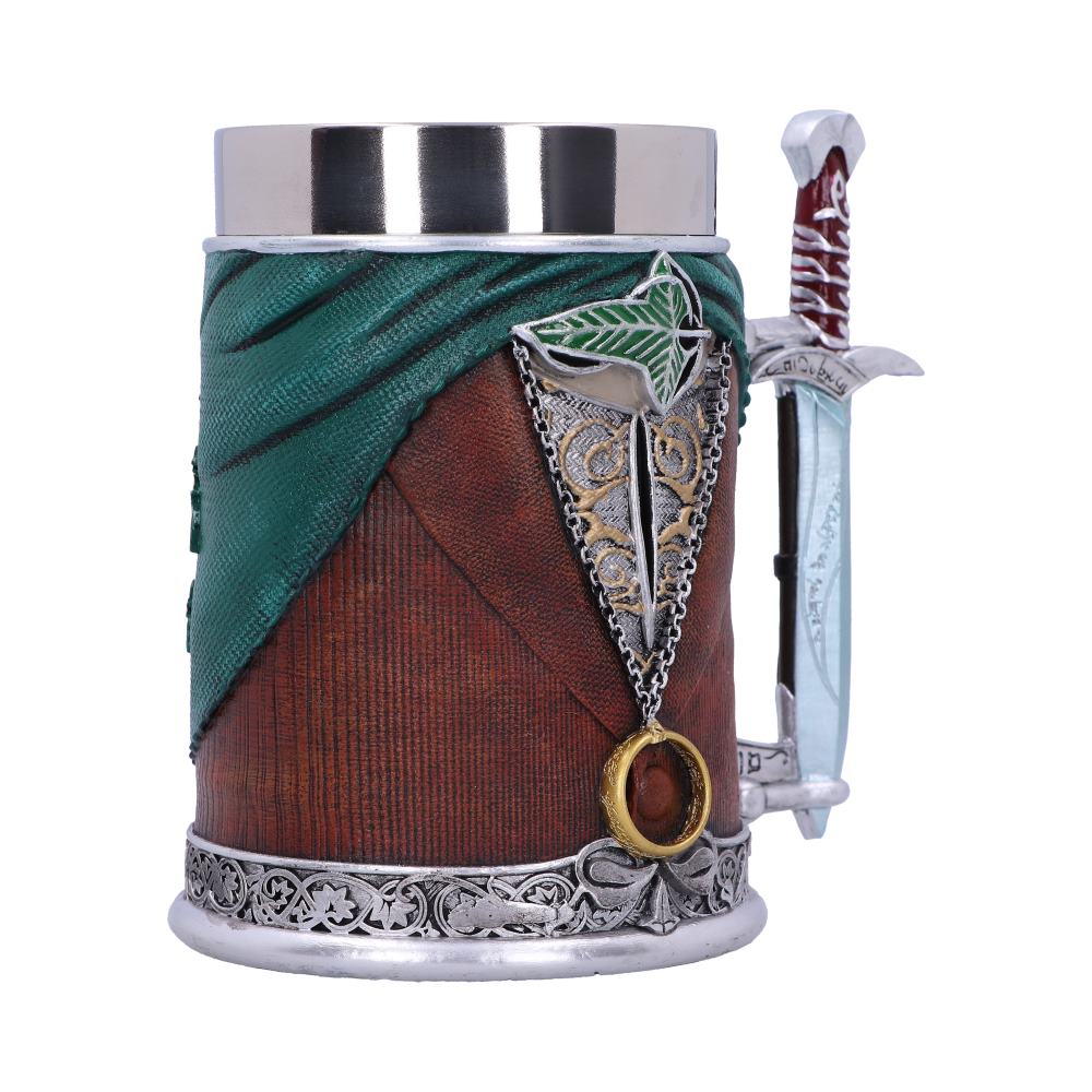 Leaf of Lorien detail on Lord of the Rings tankard